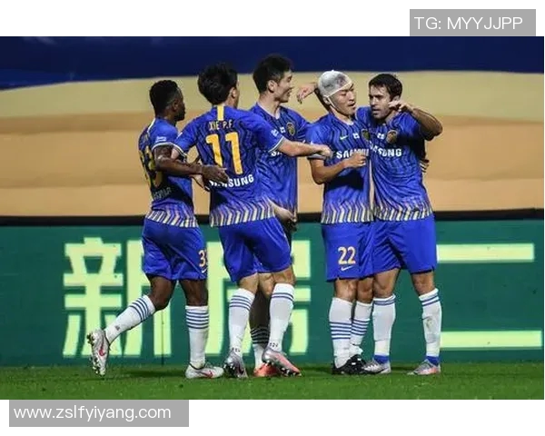 苏宁与鲁能激战正酣谁能在这场焦点对决中笑到最后